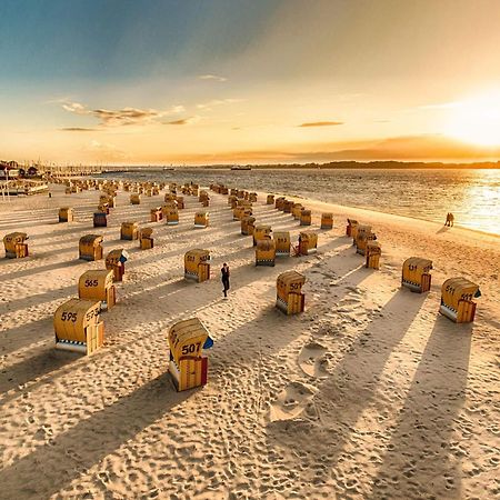 Seaside Lounge Laboe Apartment Luaran gambar